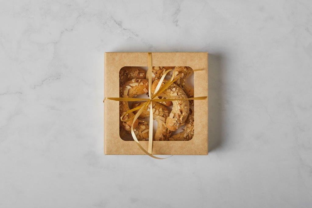Almond Crescent